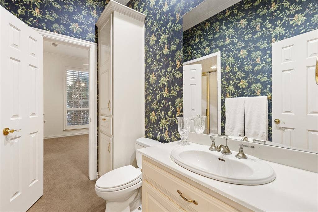 8644 Breakers Point, Dallas, TX 75243