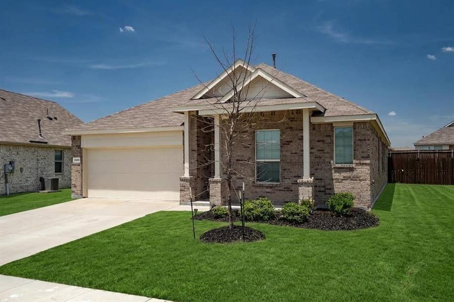 Property photo for 2005 Eucalyptus Avenue, Royse City, TX