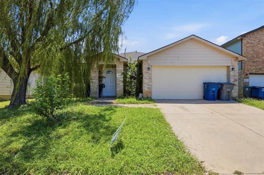 Property photo for 1434 Mission Hills Lane, Dallas, TX