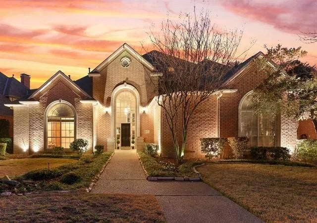 Property photo for 5327 Willow Wood Lane, Dallas, TX