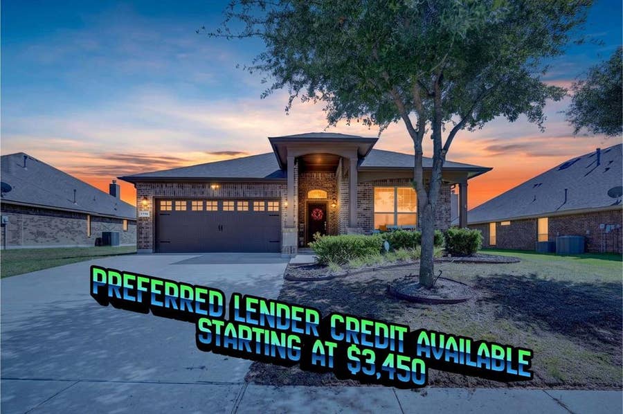Property photo for 1118 Crest Ridge Drive, Glenn Heights, TX