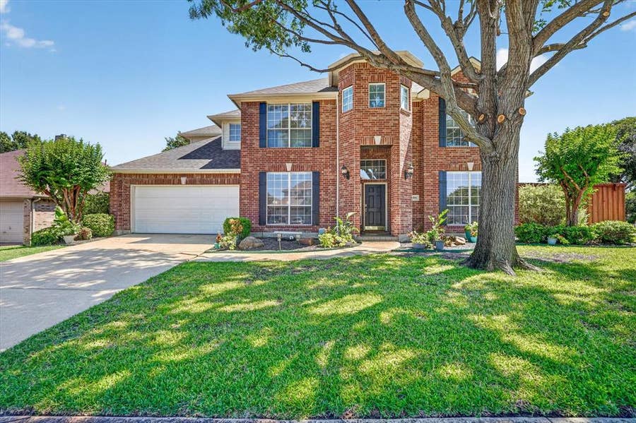 Property photo for 4302 Founders Drive, Rowlett, TX