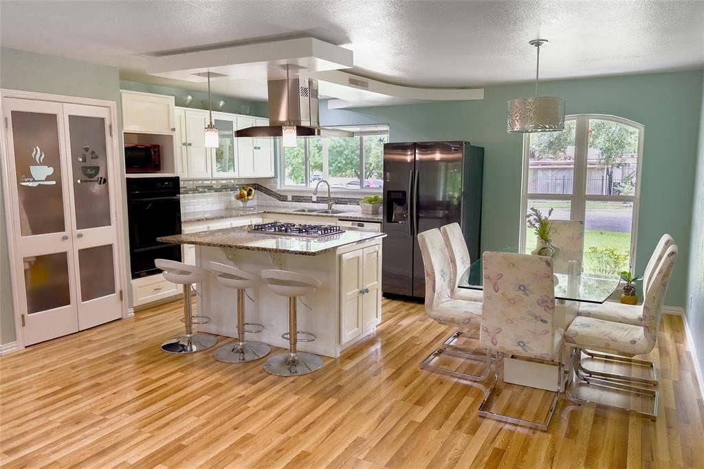 2801 Cheaney Drive, Killeen, TX 76543 2801 Cheaney Drive, Killeen, TX 76543