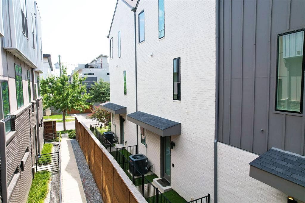 5707 Lindell Avenue, #202, Dallas, TX 75206 5707 Lindell Avenue, #202, Dallas, TX 75206