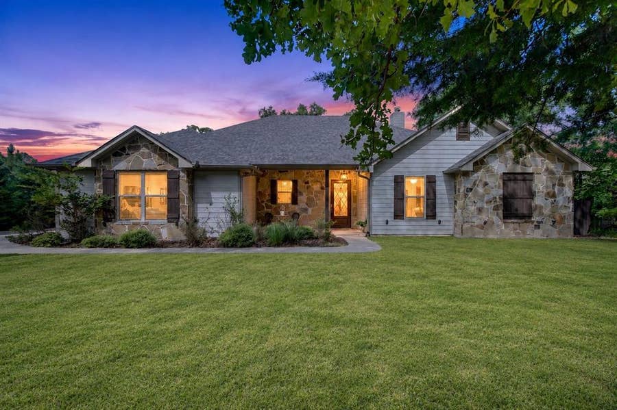 Property photo for 9236 Safari Bluff, Larue, TX