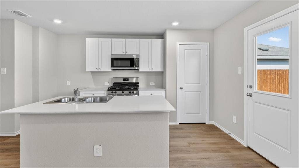 5528 FLANNEL Lane, Denton, TX 76249