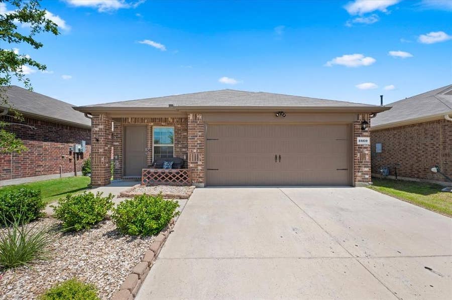 Property photo for 2560 Russell Street, Crandall, TX