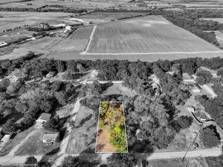 Property photo for 303 N Waco Street, Mart, TX