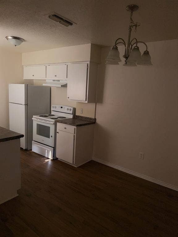 Property photo for 3125 Tudor Lane, #3127, Irving, TX