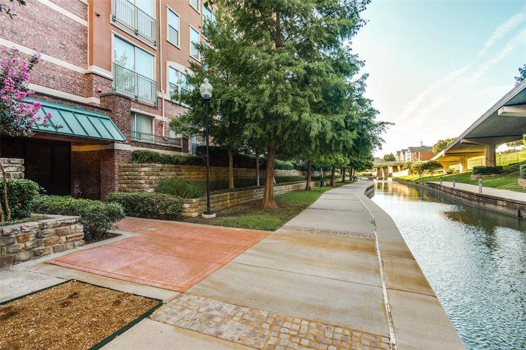 330 Las Colinas Boulevard E, #1016, Irving, TX 75039 Grand Treviso Condominiums is located on the picturesque Mandalay Canal