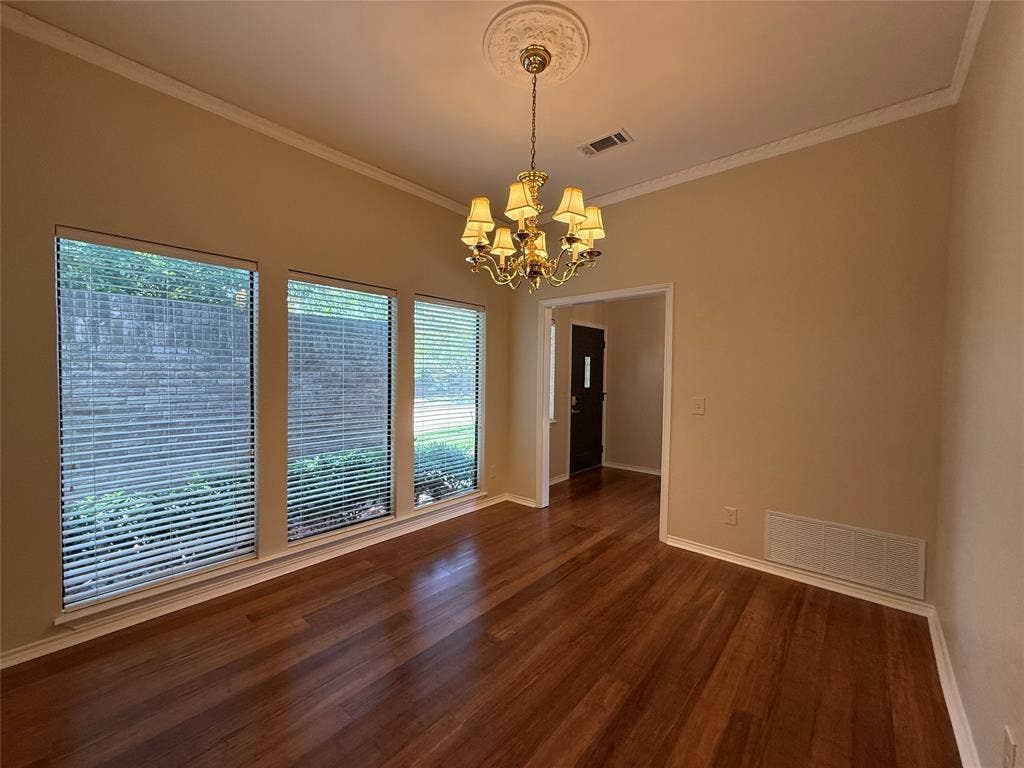 3205 Cross Bend Road, Plano, TX 75023 3205 Cross Bend Road, Plano, TX 75023