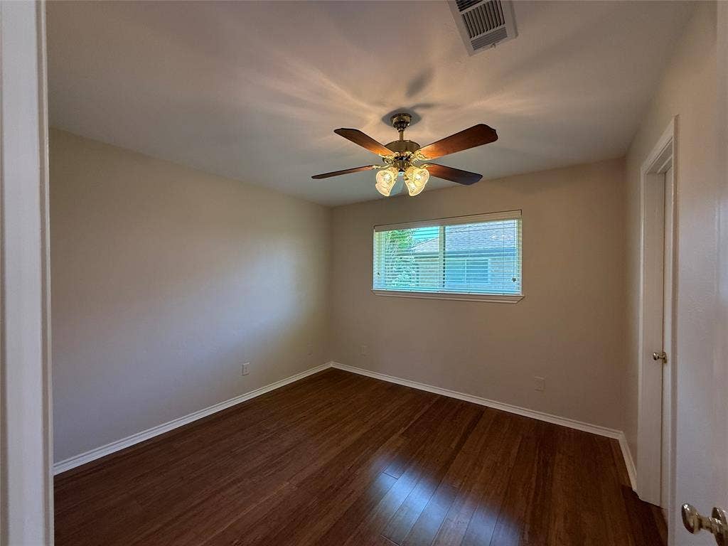 3205 Cross Bend Road, Plano, TX 75023 3205 Cross Bend Road, Plano, TX 75023