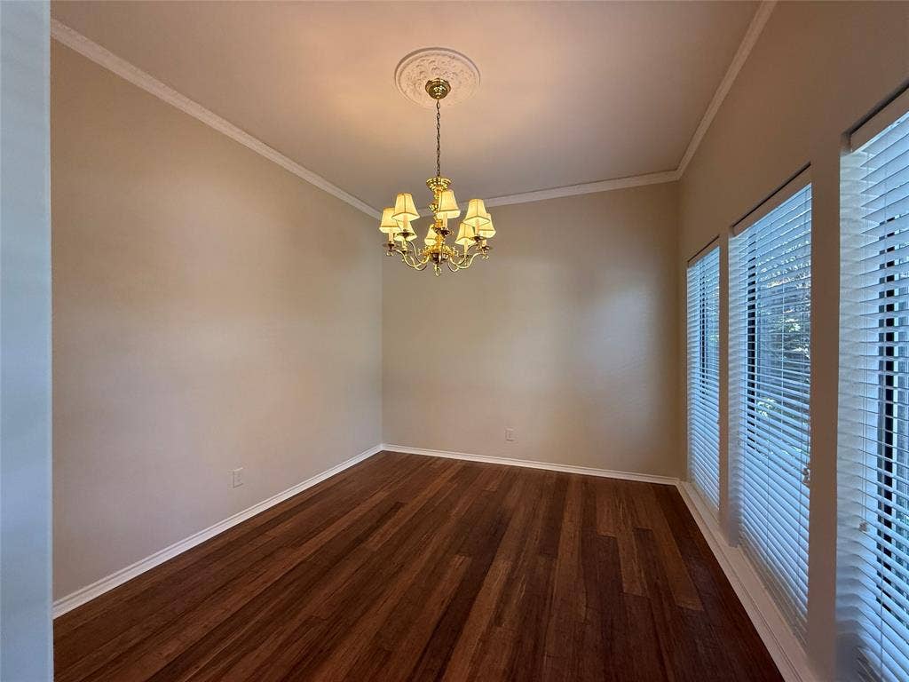 3205 Cross Bend Road, Plano, TX 75023 3205 Cross Bend Road, Plano, TX 75023
