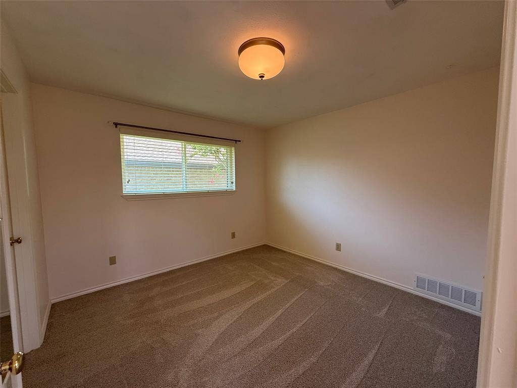 3205 Cross Bend Road, Plano, TX 75023 3205 Cross Bend Road, Plano, TX 75023