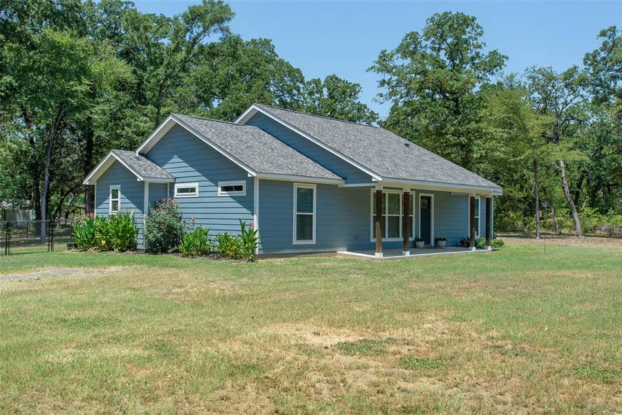 Property photo for 802 County Road 2406, Tool, TX