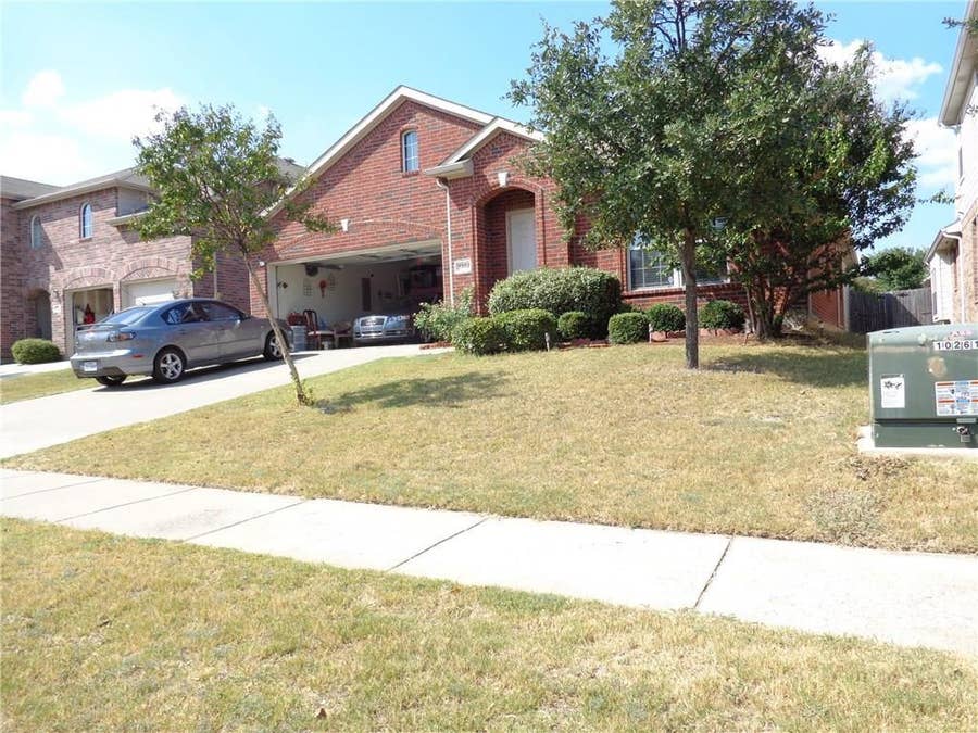 Property photo for 5804 Mariposa Drive, McKinney, TX