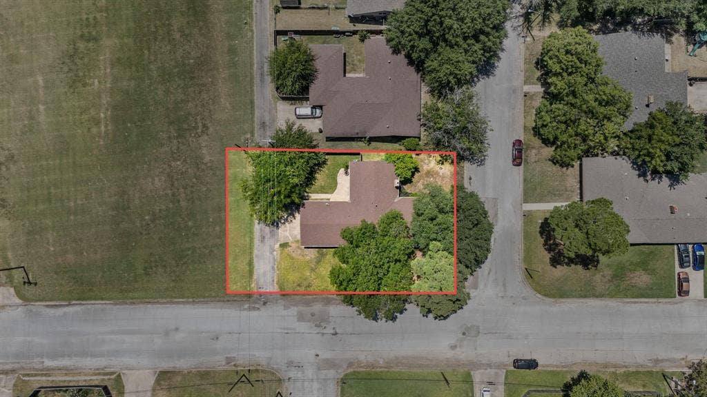 2903 Melmar Park Street, Commerce, TX 75428