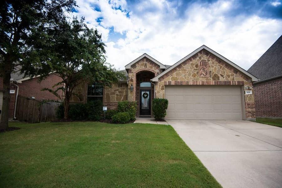 Property photo for 809 Hardwood Drive, McKinney, TX