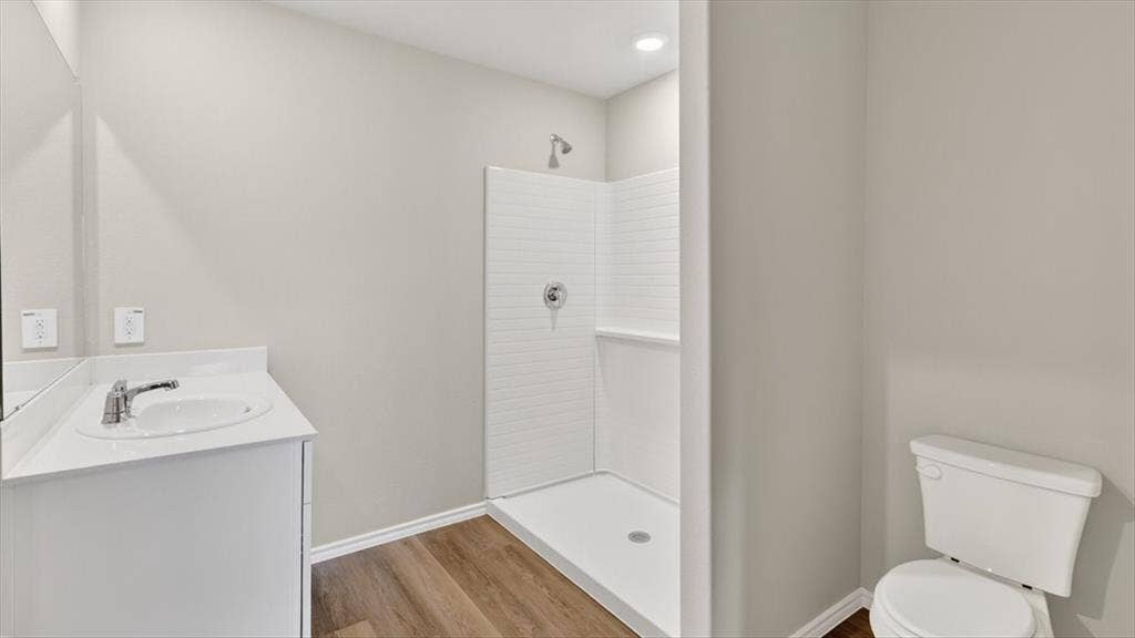 5504 CORDUROY Road, Denton, TX 76249 5504 CORDUROY Road, Denton, TX 76249