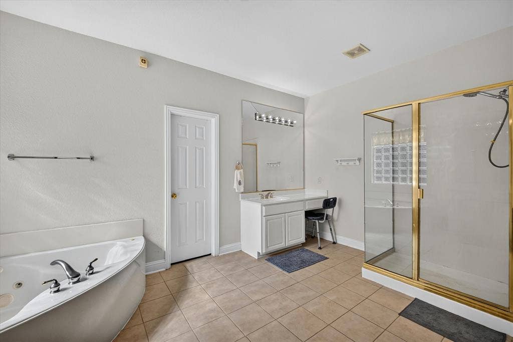 14505 Farmcote Drive, Frisco, TX 75035 14505 Farmcote Drive, Frisco, TX 75035