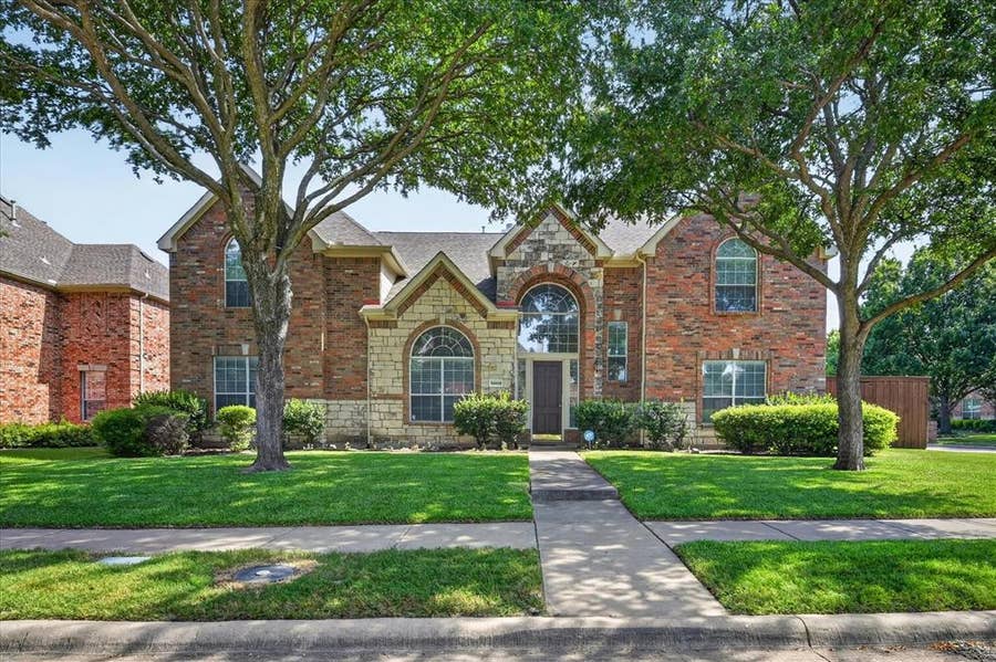 Property photo for 14505 Farmcote Drive, Frisco, TX