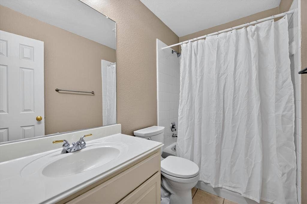 14505 Farmcote Drive, Frisco, TX 75035 14505 Farmcote Drive, Frisco, TX 75035