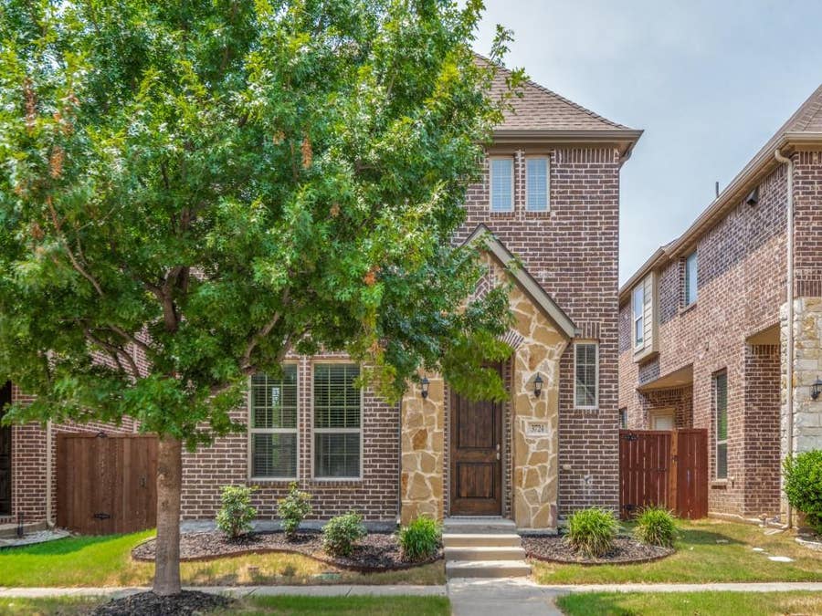Property photo for 3724 Cobblecreek Drive, McKinney, TX