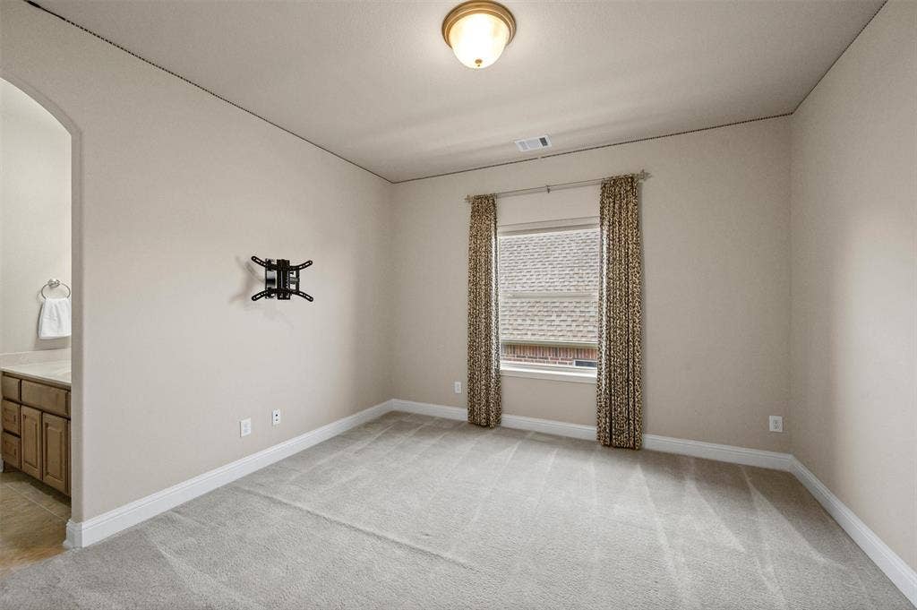 2524 Hayloft Way, Plano, TX 75075 2524 Hayloft Way, Plano, TX 75075