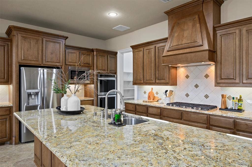 2524 Hayloft Way, Plano, TX 75075 2524 Hayloft Way, Plano, TX 75075