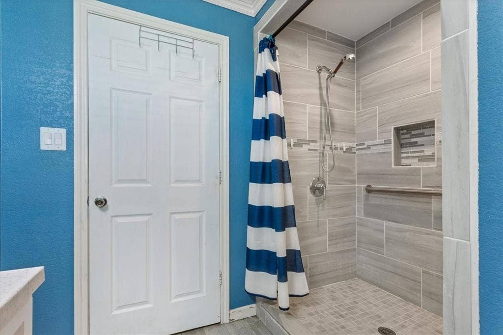 4617 Colonial Avenue, Waco, TX 76710 4617 Colonial Avenue, Waco, TX 76710