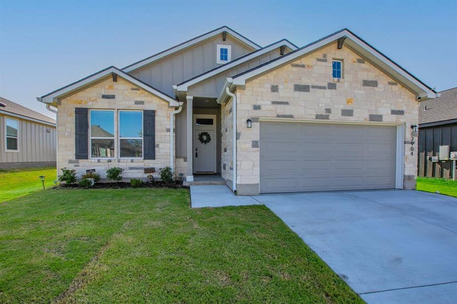 Property photo for 2904 Teasdale Road, Waco, TX