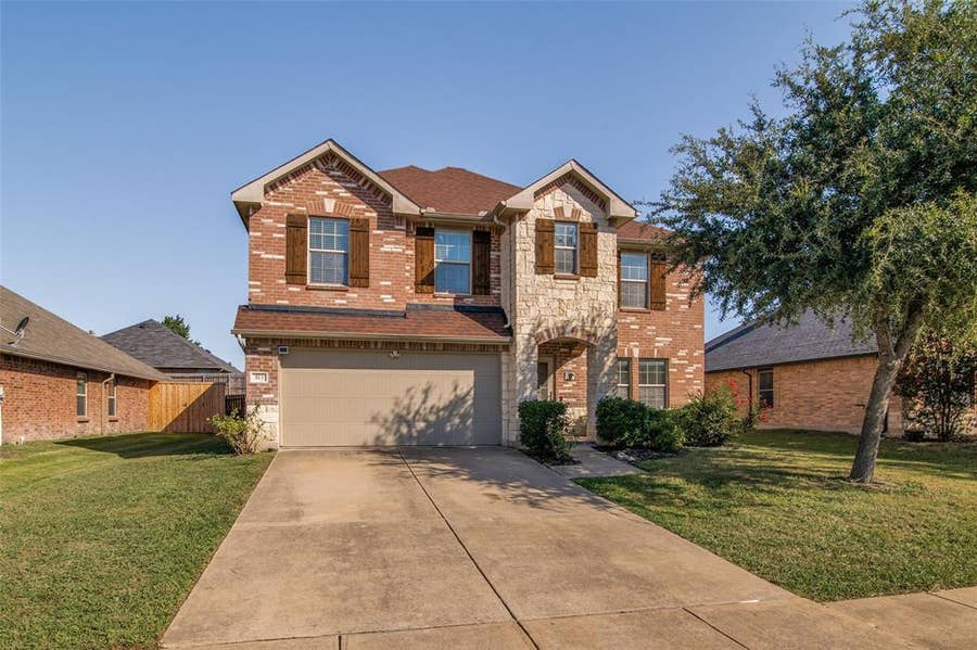 Property photo for 513 Laurel Lane, Fate, TX