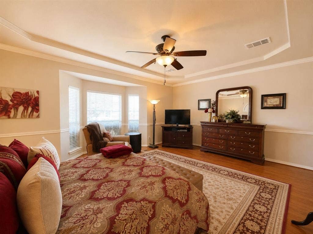 404 Mountain Place, DeSoto, TX 75115