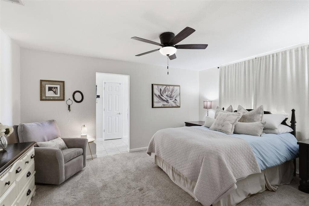 3811 Helmsford Drive, Arlington, TX 76016 3811 Helmsford Drive, Arlington, TX 76016