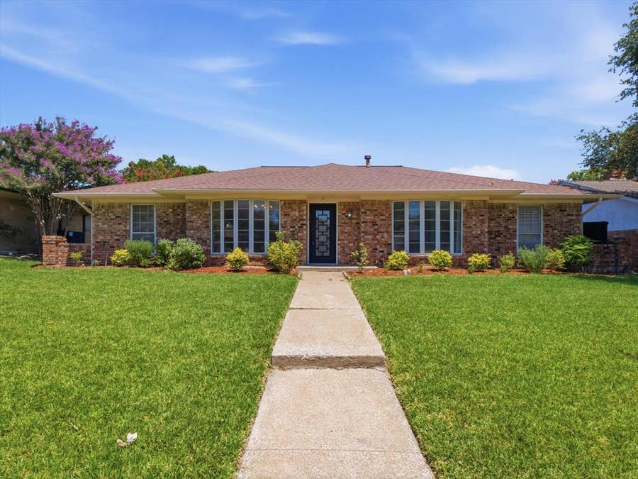 Property photo for 2605 Downing Drive, Plano, TX