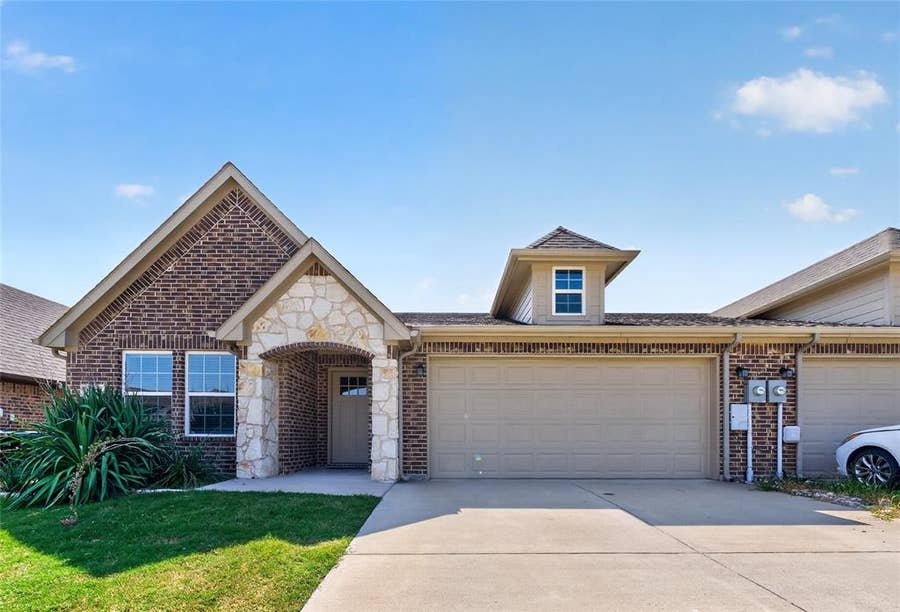 Property photo for 8504 Christie Lane, Greenville, TX