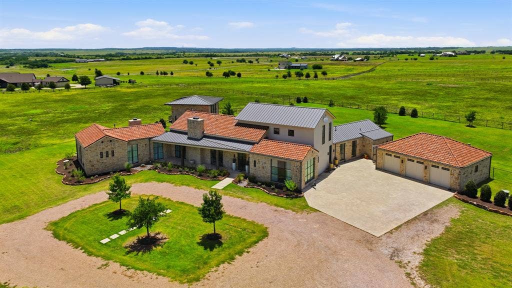 11802 E Rocky Creek Road, Crowley, TX 76036 11802 E Rocky Creek Road, Crowley, TX 76036