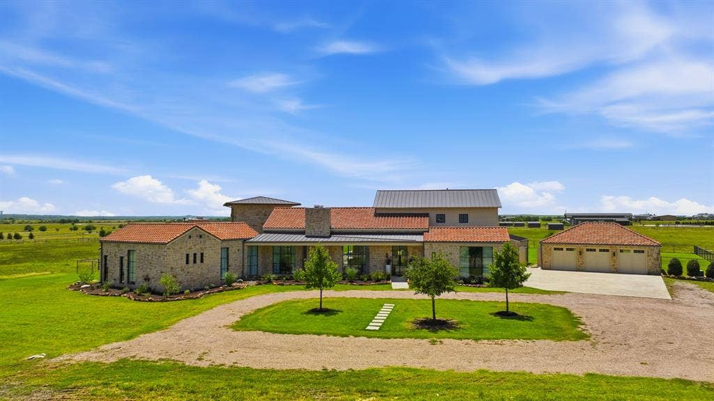 11802 E Rocky Creek Road, Crowley, TX 76036 11802 E Rocky Creek Road, Crowley, TX 76036