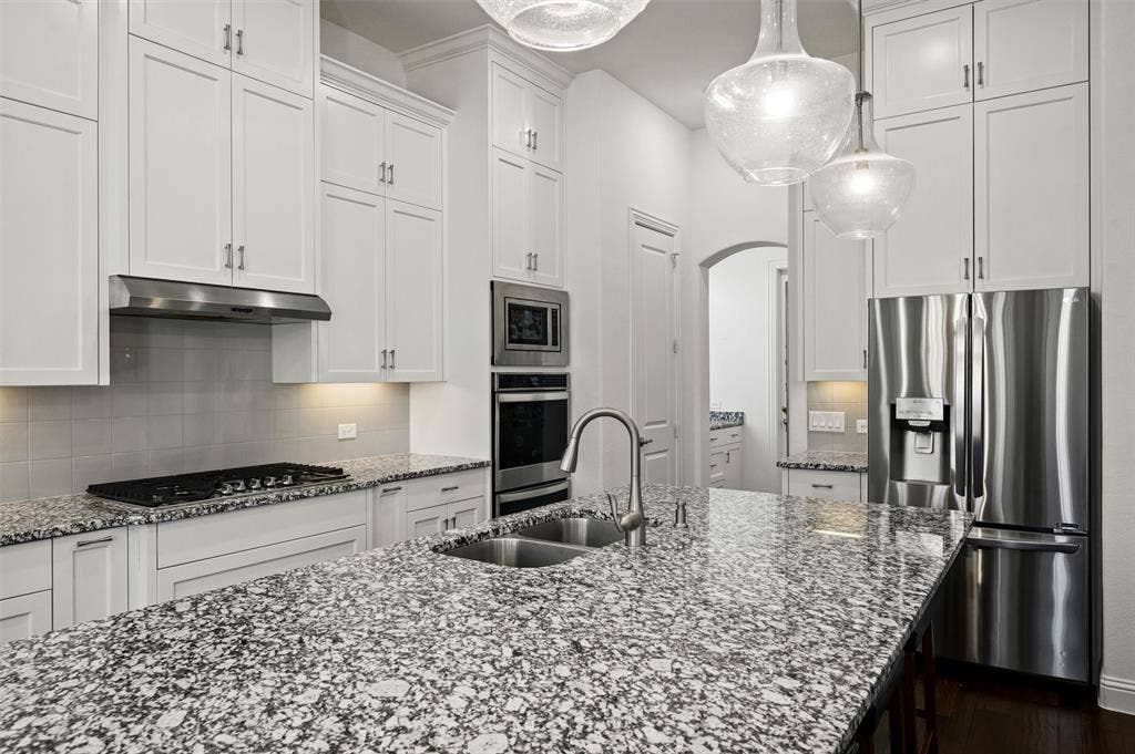7208 Haven Court, Irving, TX 75063 7208 Haven Court, Irving, TX 75063