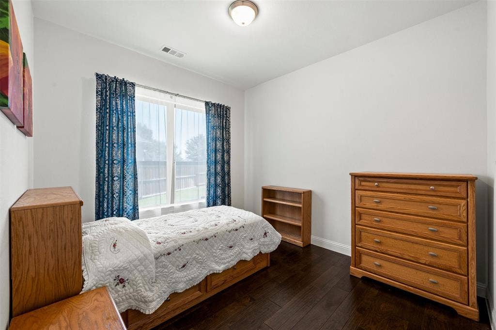7208 Haven Court, Irving, TX 75063 7208 Haven Court, Irving, TX 75063