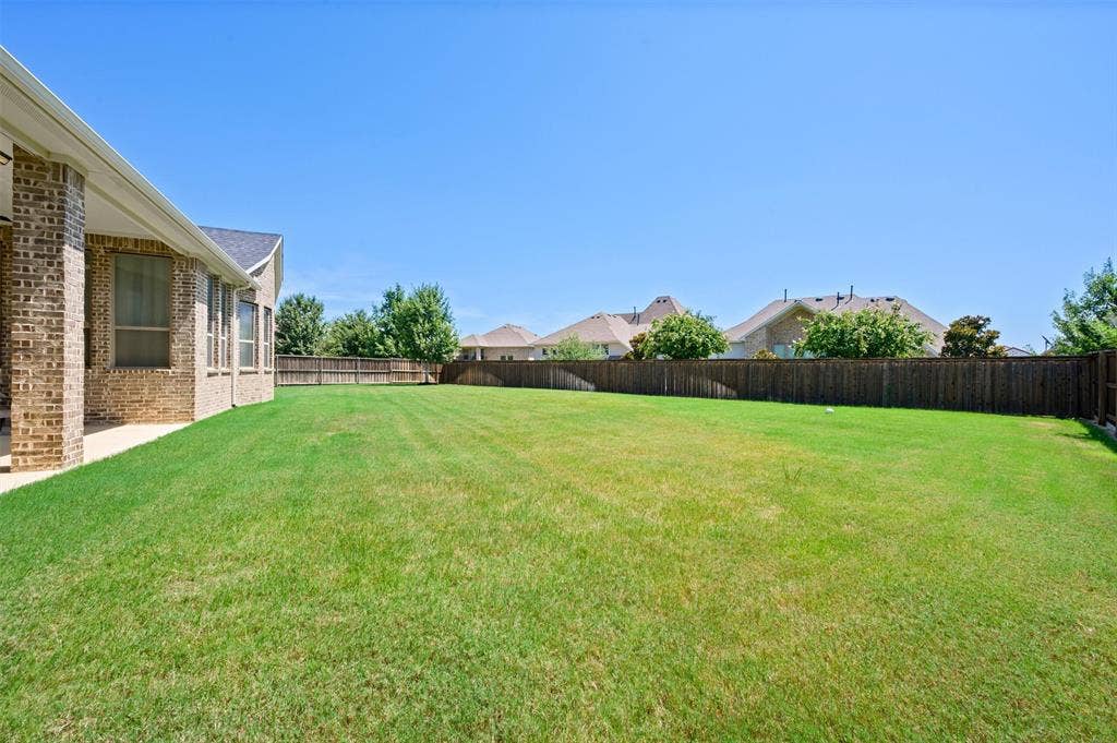 7208 Haven Court, Irving, TX 75063 7208 Haven Court, Irving, TX 75063