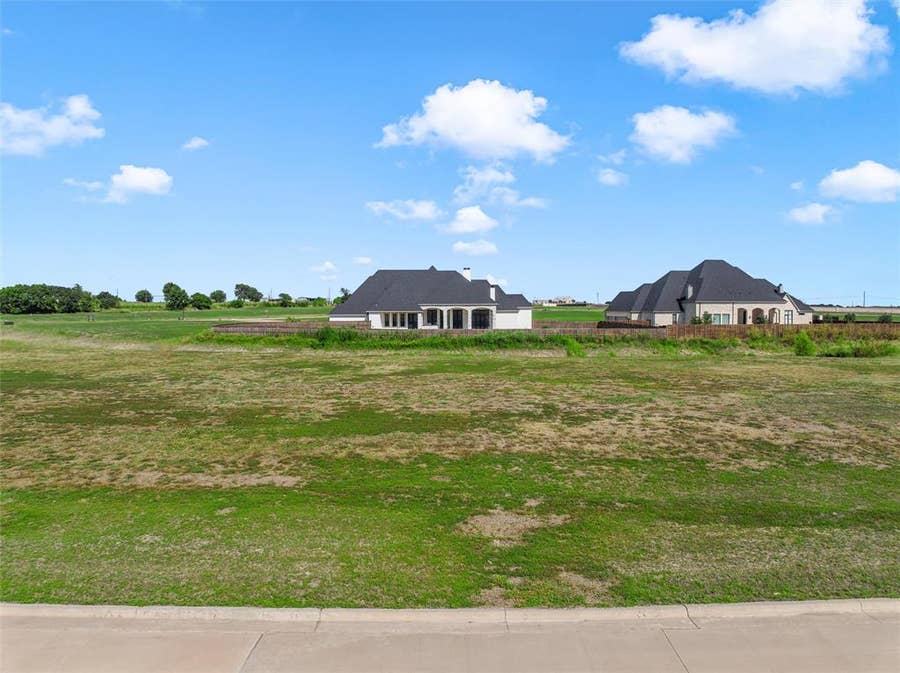 Property photo for 113 Sunflower Street, Lorena, TX