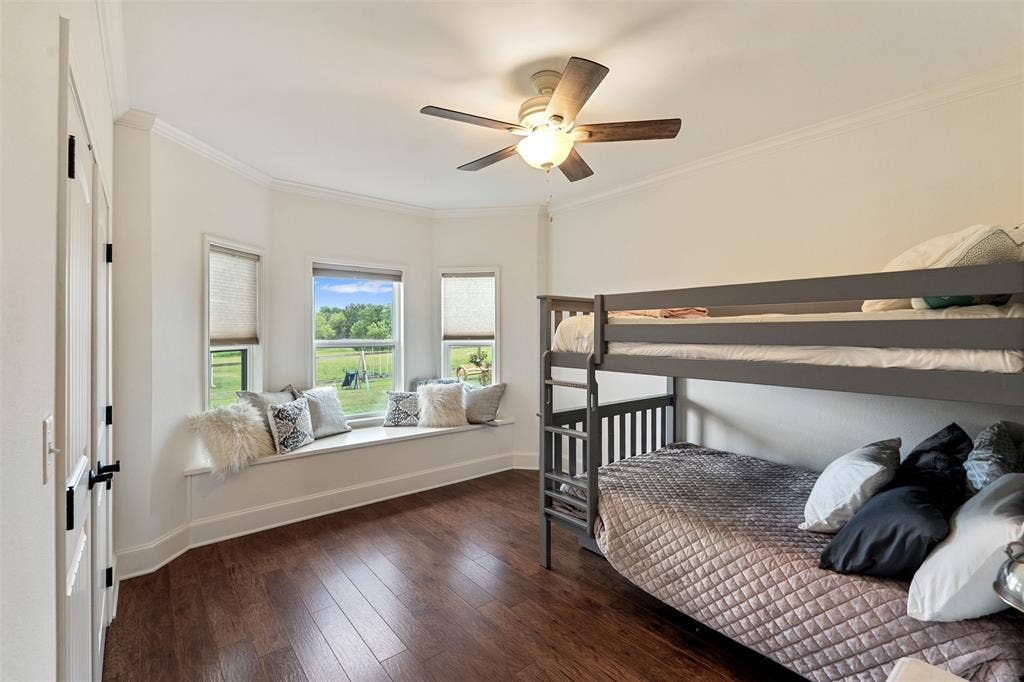 6870 Shore Crest Way, Athens, TX 75752 6870 Shore Crest Way, Athens, TX 75752