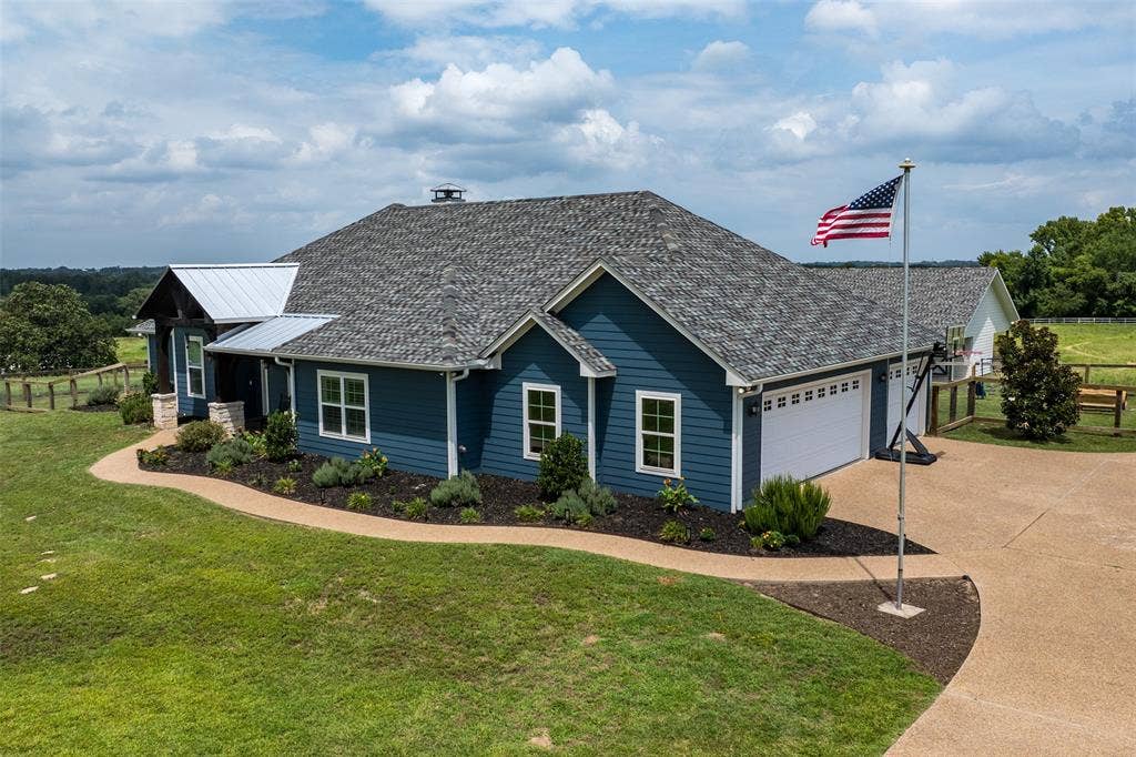 6870 Shore Crest Way, Athens, TX 75752 6870 Shore Crest Way, Athens, TX 75752