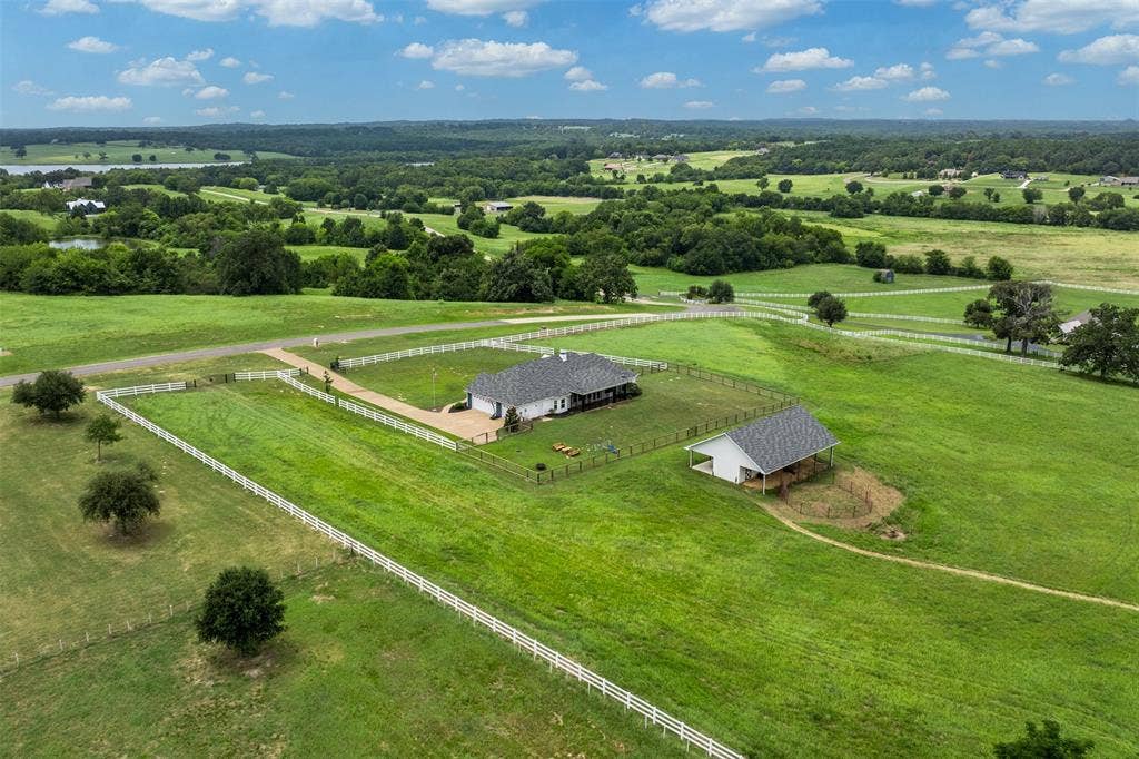 6870 Shore Crest Way, Athens, TX 75752 6870 Shore Crest Way, Athens, TX 75752