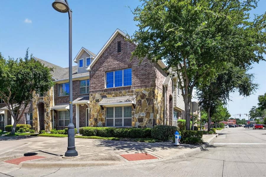 Property photo for 233 Brick Row Drive, Richardson, TX