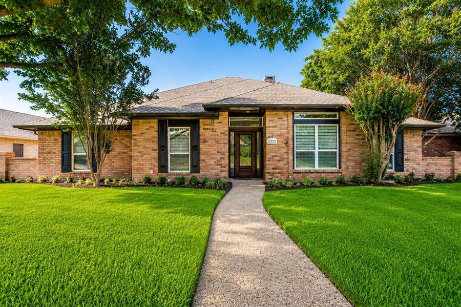 Property photo for 4200 Eldorado Drive, Plano, TX