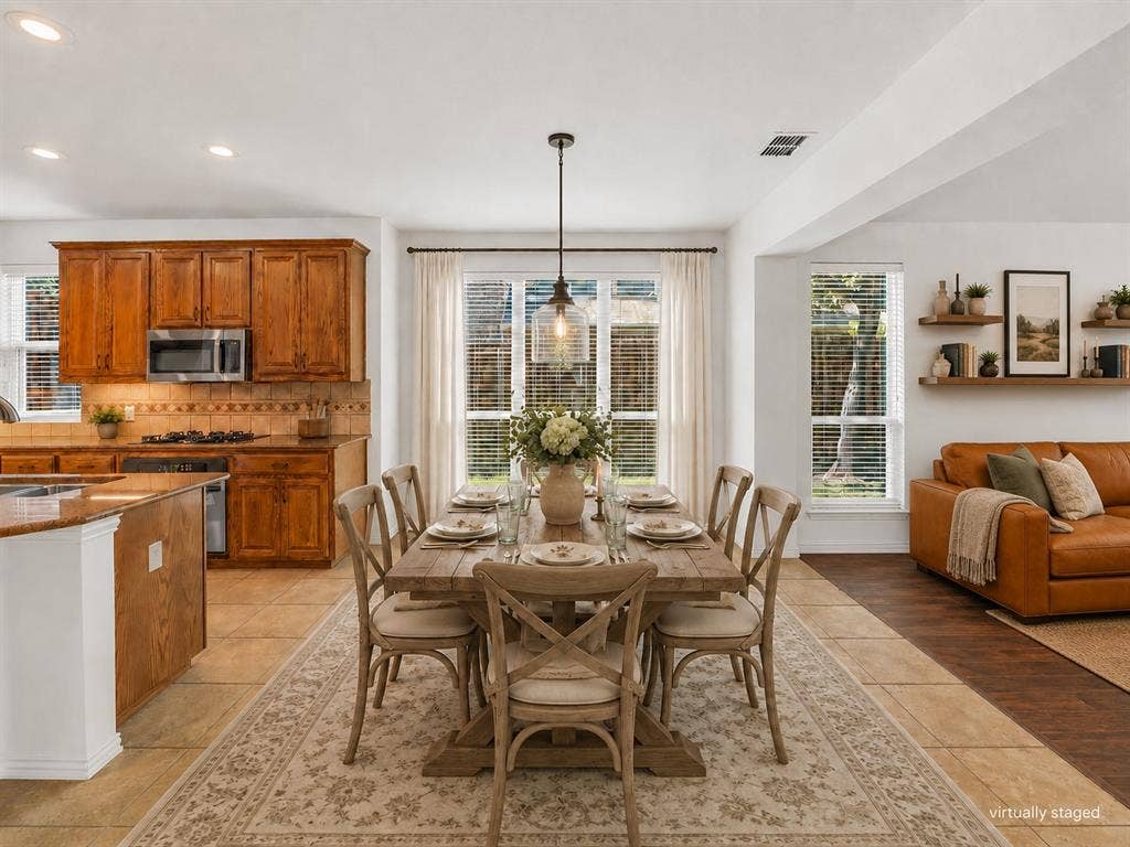 6421 Double Creek Road, Frisco, TX 75035 6421 Double Creek Road, Frisco, TX 75035