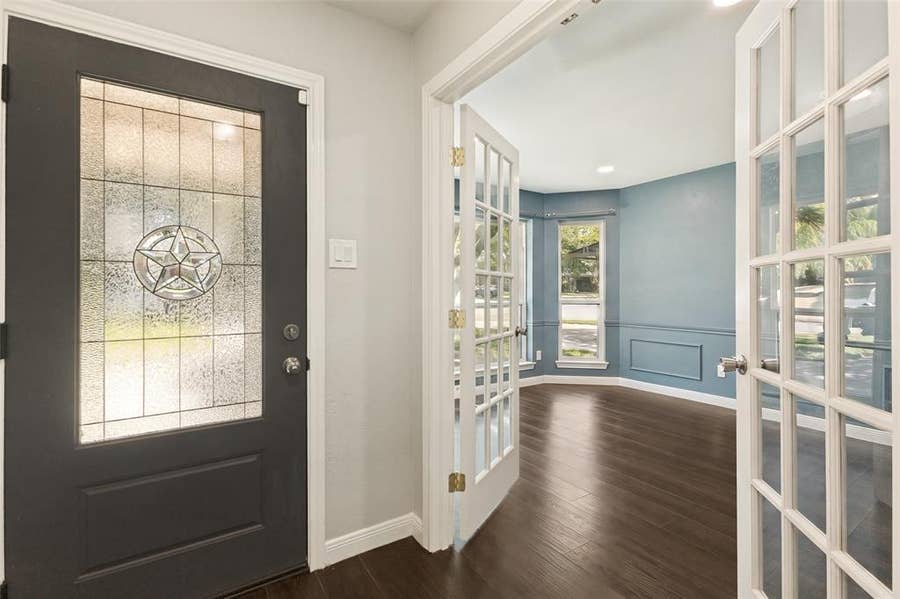 Property photo for 3010 Rambling Drive, Dallas, TX