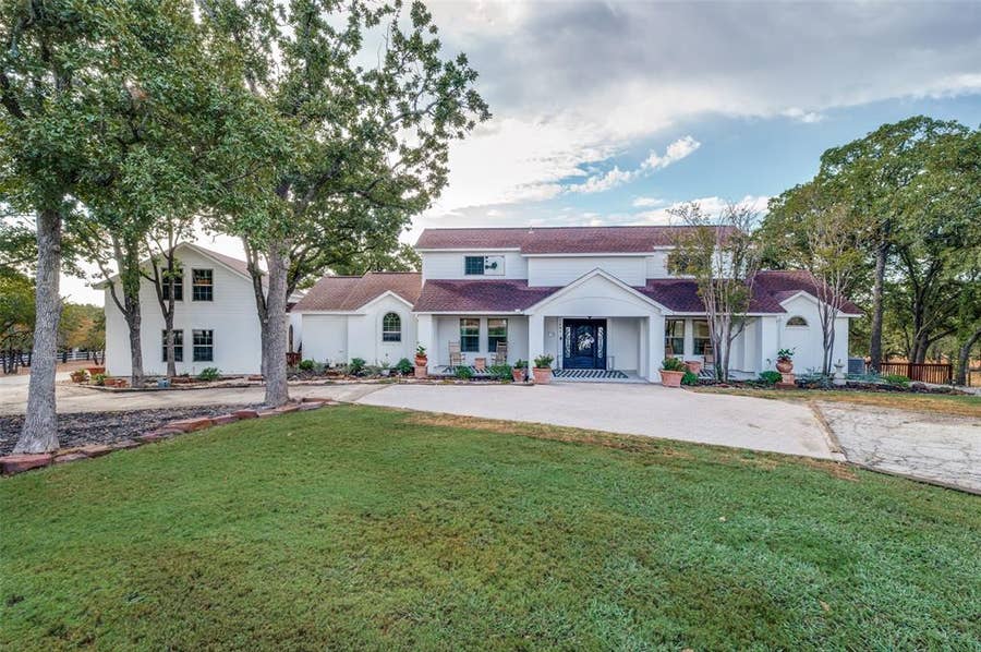 Property photo for 1481 Rolling Acres Drive, Argyle, TX